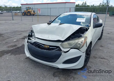 2013 Hyundai Genesis 2.0T Premium z USA, uszkodzony, nr VIN KMHHT6KD0DU093139